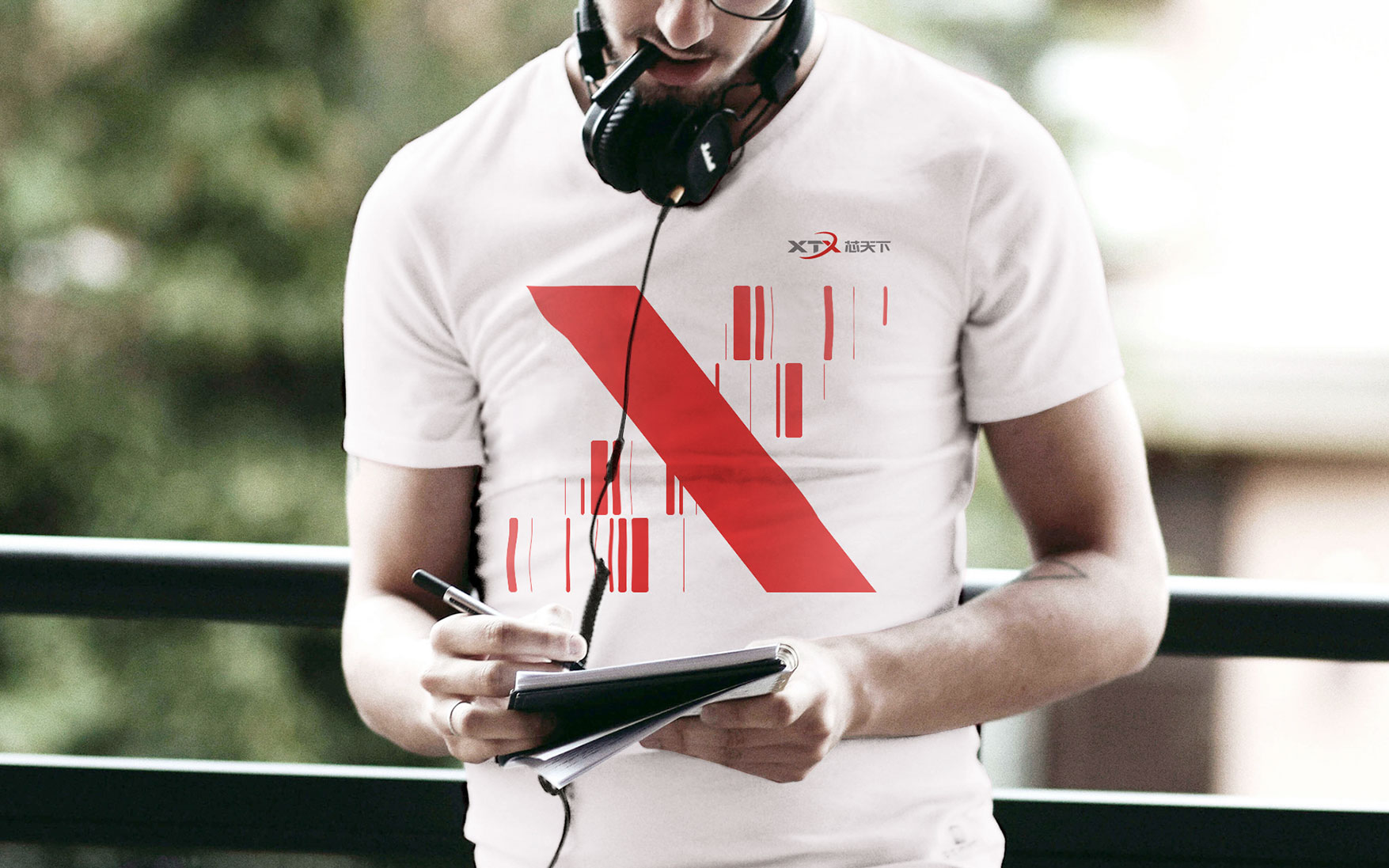 T-shirt.jpg